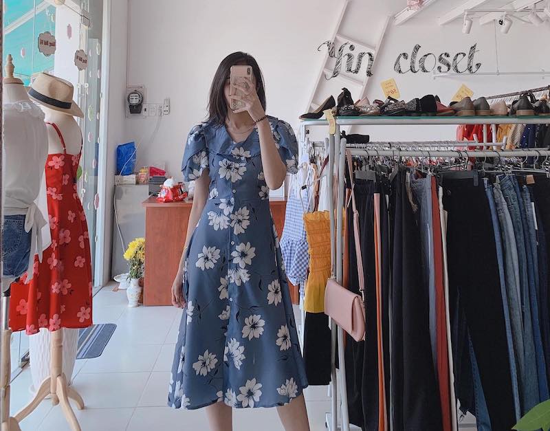 Mẫu đầm thiết kế với mức giá hạt dẻ tại Yin Closet