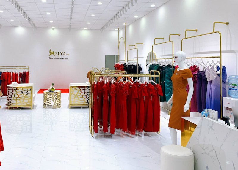 Melya - Shop bán đầm dạ hội trên đường Lê Văn Sỹ cho các quý cô công sở