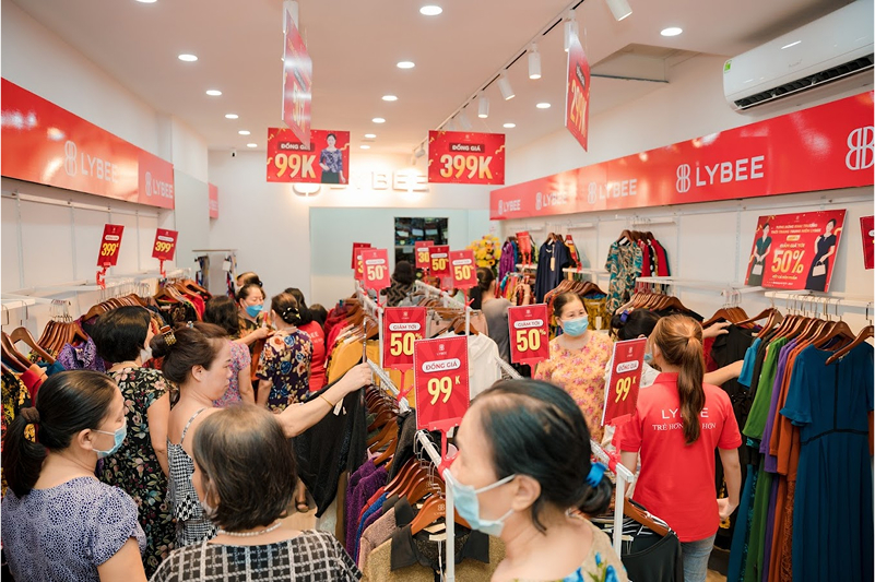 Lybee luôn tập trung vào chất liệu vải và kiểu dáng thiết kế sang trọng
