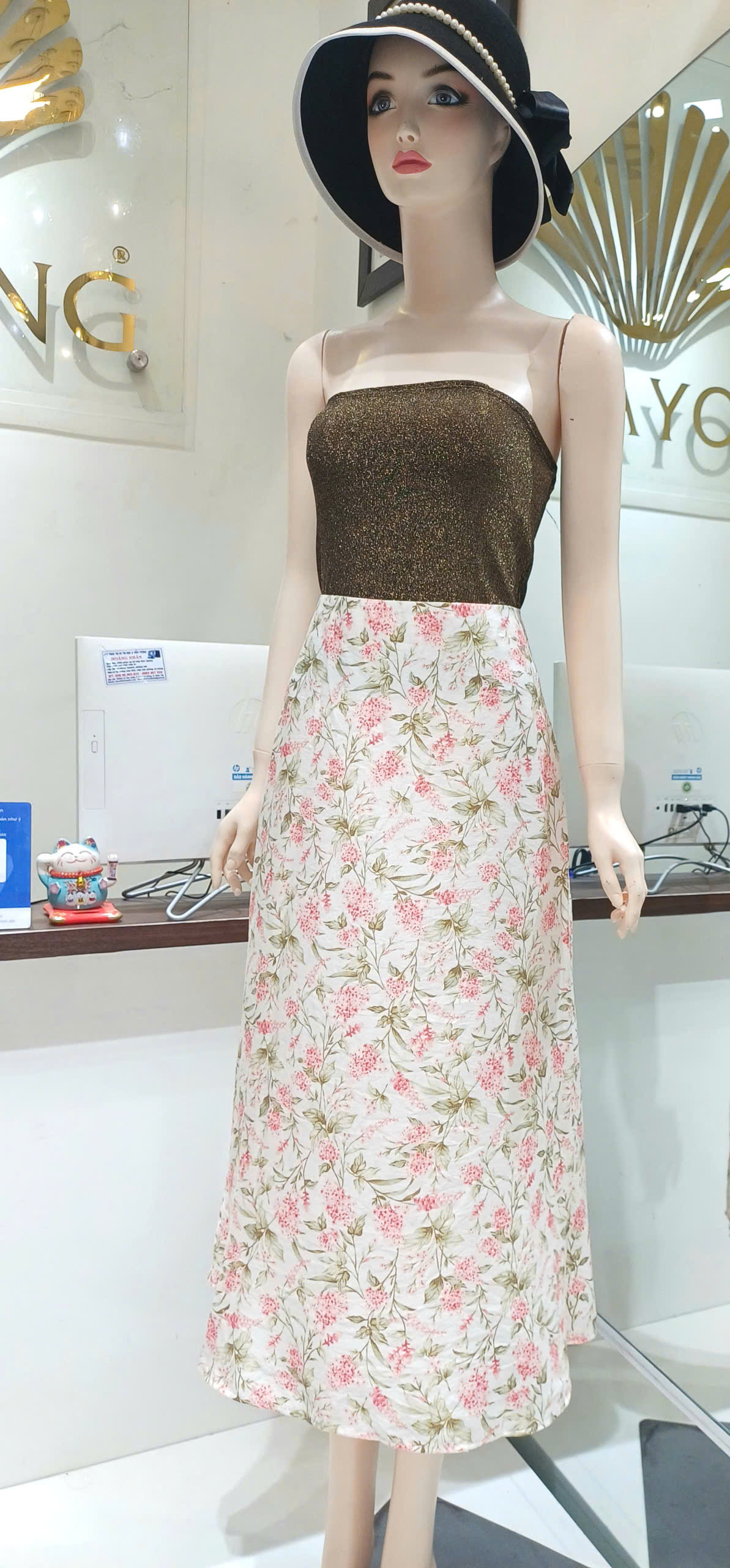 chan-vay-lua-hoa-xoe-dang-dai