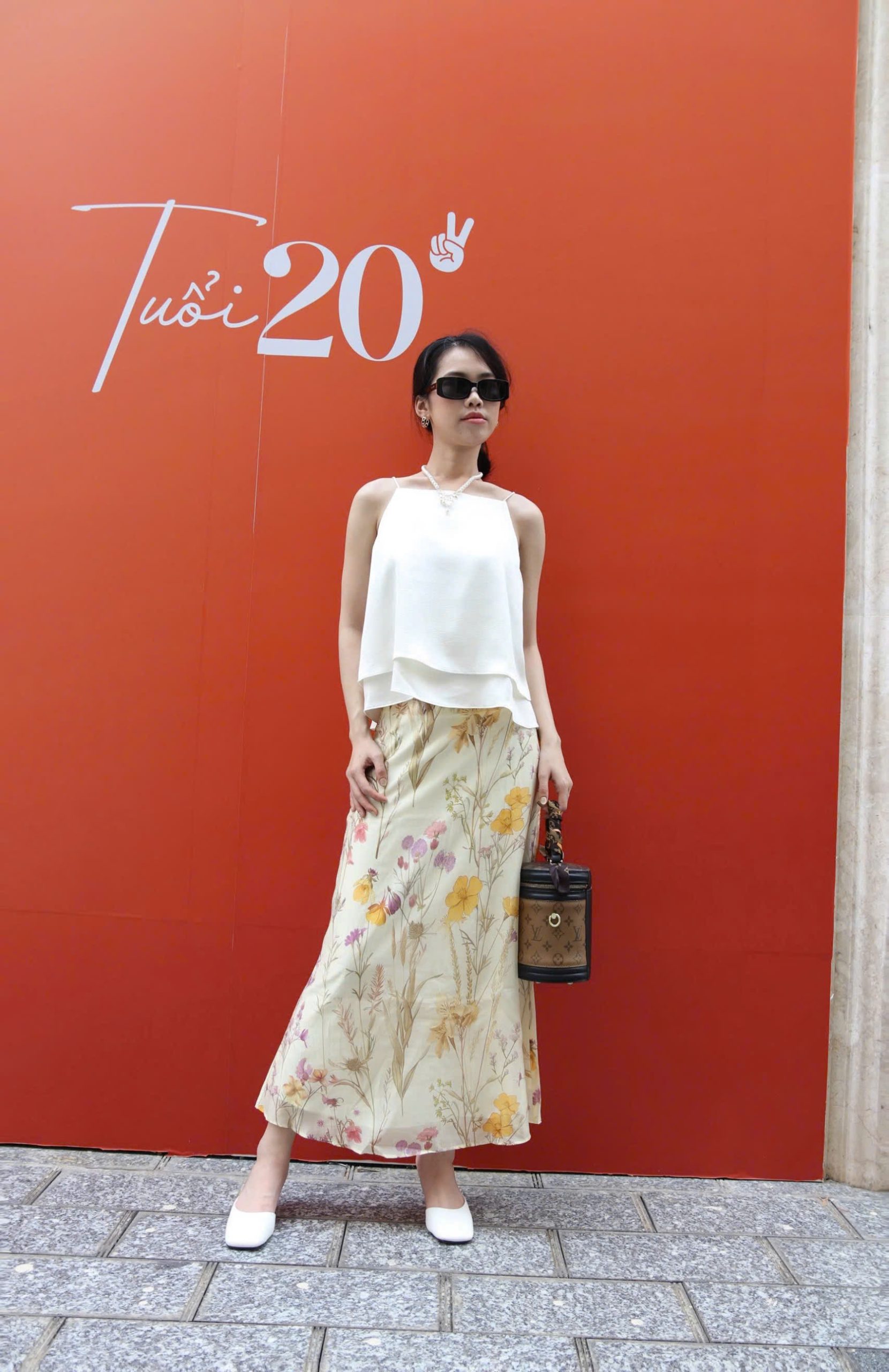 chan-vay-lua-hoa-xoe-dang-dai